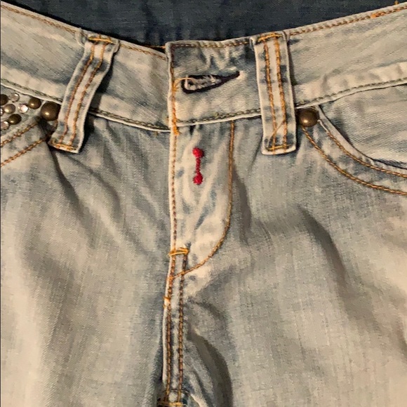 Jeans - Picture 2 of 4